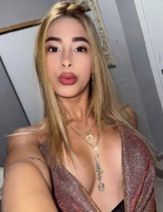 Sofia, alegre, cariÑosa y amistosa recien llegada