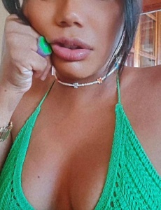 Hola soy una chica escort de lujo paola