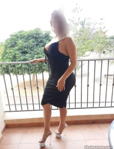 Diana mujer elegante