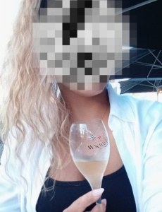 Masajista tántrica y acompañante vip de 40 años