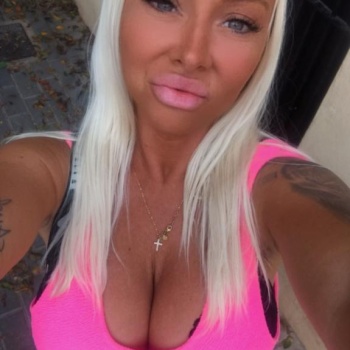 Pam blond german girl hornie, Torrevieja