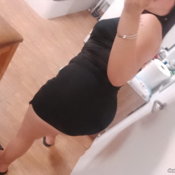 Sensacional chica latina, Alicante