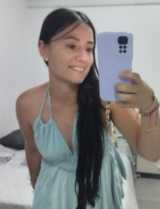 Novedad,chica masajista de paso por la ciudad
