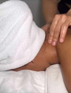 Chica masajista en elche