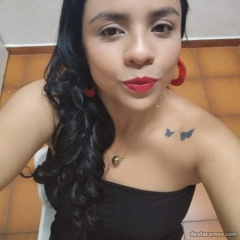 Cinthia colombiana en elda petrer, Elda