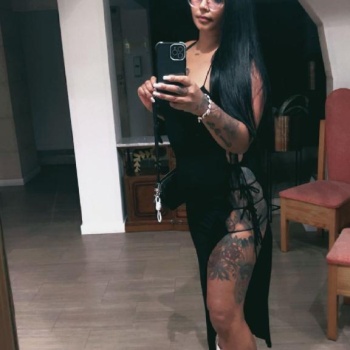 Lorena tatuada latina 24h universitaria, Alicante