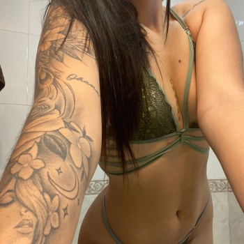 Joven fiestera y juguetona, Alicante