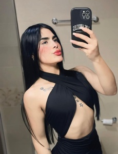 Kiara – elche – colombiana complaciente
