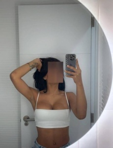 Chica latinoamericana hermosa