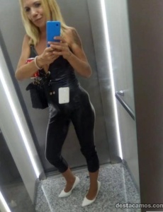 Mónica española rubia madurita independiente
