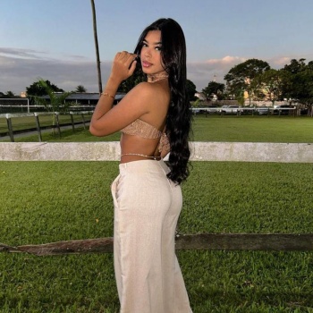 Hola me llamo madison, soy una valiente venezolana, Alcoy