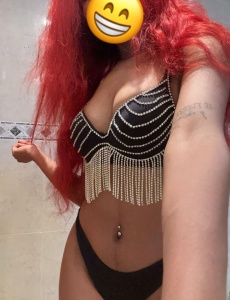Hola amor soy yeni la morena guapa