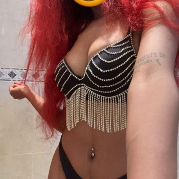 Hola amor soy yeni la morena guapa, Torrevieja