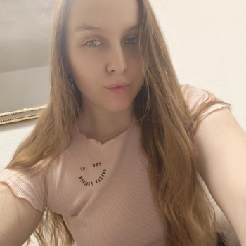 Ana chica joven 23, Alfaz del Pi