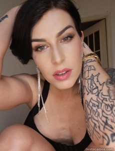 Soy daria una mujer preciosa y elegante