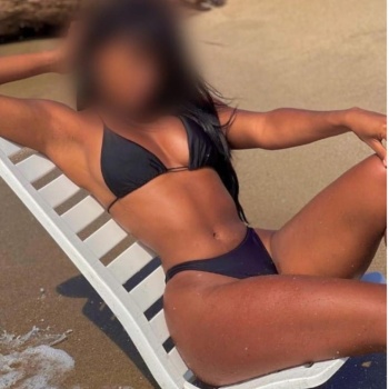 Camila una chica diferente y divertida escort acompañante, Elche