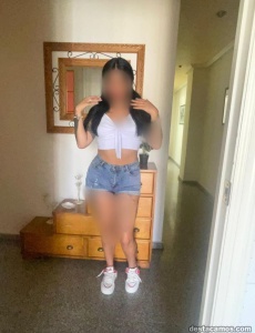  SOFFI una mujer encantadora y esbelta me gusta