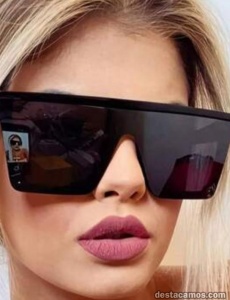 Rubia de escÁndalo espaÑola