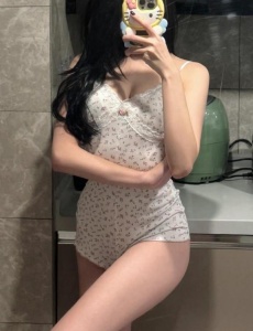 Hola somos tres amigas de China extrovertidas, inteligentes