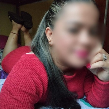 ...DESDE diversion pura  ... HOLACARIÑO mellamo Yessica conmigo, Elche