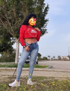 Anita. Sola y sin prisas.