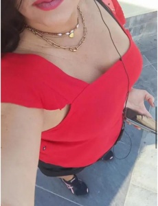 ...DESDE diversion pura ... HOLACARIÑO mellamo Yessica conmigo