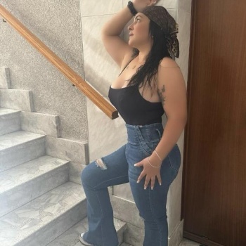Karol dulce latina, Elda