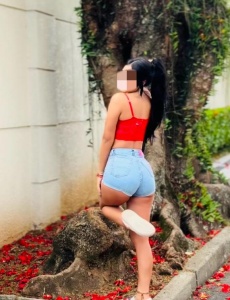 3 amigas jovencitas 18 aÑos ️
