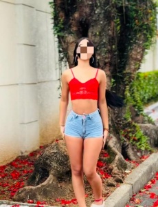 Karolina jovencita , la chica de tu sueÑos