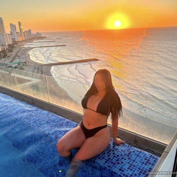 Sofi dulce latina recién llegada a calpe, Calpe
