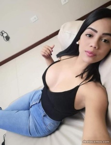 Hola soy samira llámame estoy para consentirte
