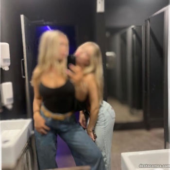 Dos amigas espaÑolas reciÉn llegadas, Torrevieja
