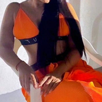 Hola! Me llamo valeria. Colombiana recién llegada a, Torrevieja