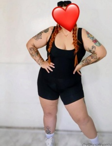 Exy gordita tatuada elche