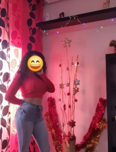 Anita. Sola en casa. Pide tu cita. Canaria.