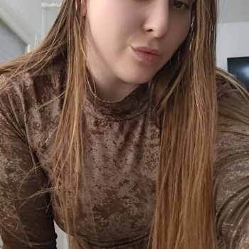 Chica con curvas increíbles, Alfaz del Pi