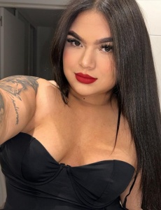 Shanel hermosa latina en busca de diversión ven compruébalo reciÉn llegada a elche