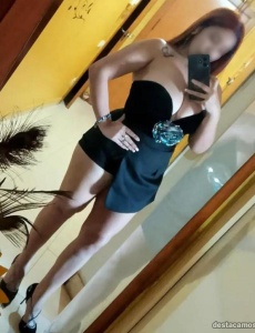¡Hola! Me llamo Débora, soy una chica paraguaya