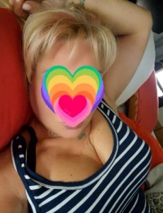 Olga,rubia