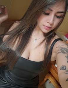 Sara, jovencita venezolana y muy guapa independiente