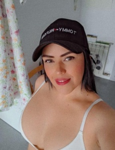 Masajista colombiana lucia en santa pola