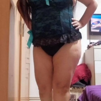 Mis amores soy claudia una mujer madura con experiencia de paso en tu ciudad disponible a cualquier hora, Alicante