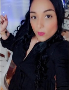 Susi castaña madurita de lujo nuevita