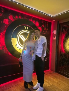 Pareja joven full esperiencia open may