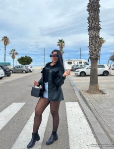 Alicante... Dulce y cariñosa jovencita