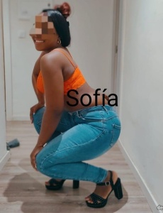 Novedad mulata super y completa