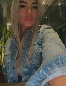 Hola soy tati una latina encantadora