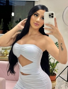 Soy una chica que busca divertirse con alguien
