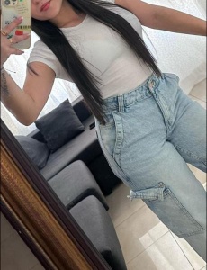 Venezolana recien llegada con ganas de