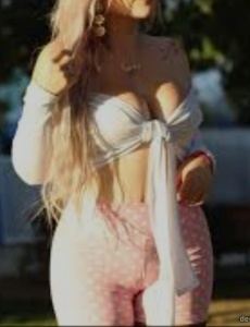 Nueva en la ciudad, latina jovencita muy , benidorm